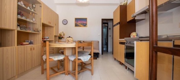 3 rooms Apartment in Comacchio, Italy No. 125433 7
