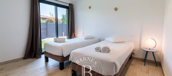 3 bedrooms Villa in Lecci, France No. 92338 18