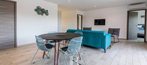 3 bedrooms Villa in Lecci, France No. 92338 13