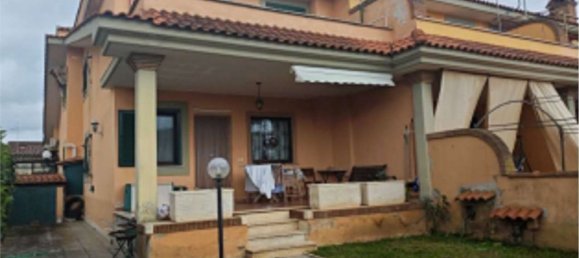 Casa de 5 habitaciónes en Ardea, Italy No. 282152 7