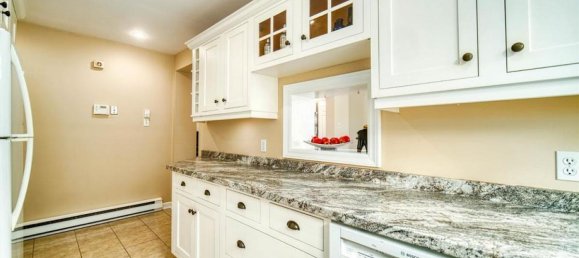 3 bedrooms House in Halifax, Canada No. 632 7