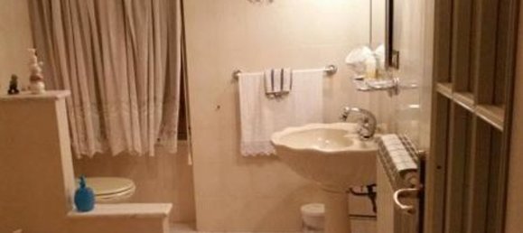 Квартира с 5 комнатами в Кальтаниссетта, Италия № 255679 2