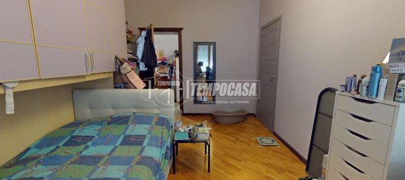 4غرفة شقة في Cinisello Balsamo, Italy رقم 143613 22