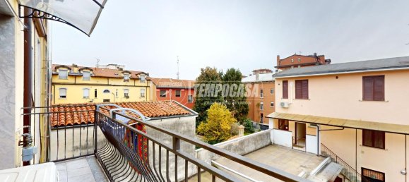 4غرفة شقة في Cinisello Balsamo, Italy رقم 143613 11