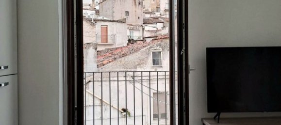 3-salle Appartement à Monte Sant'Angelo, Italy No. 256836 18