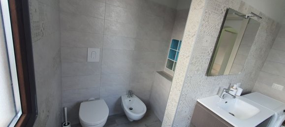 3-salle Appartement à Monte Sant'Angelo, Italy No. 256836 12