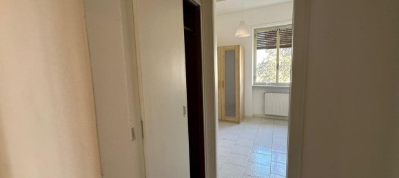 6 rooms Apartment in Rome, Italy No. 136610 26