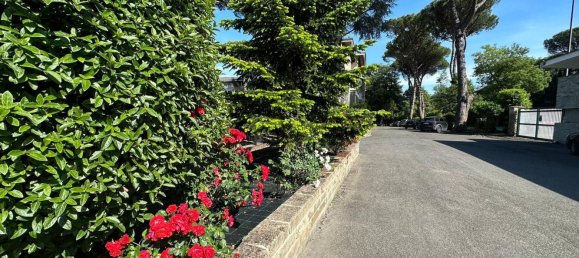 6 rooms Apartment in Rome, Italy No. 136610 15