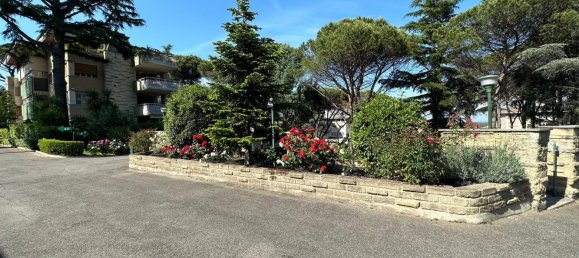 6 rooms Apartment in Rome, Italy No. 136610 24