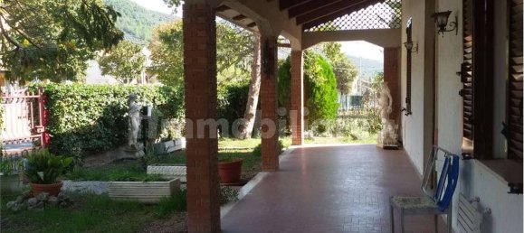 Casa de 2 dormitorios en Spello, Italy No. 47711 13