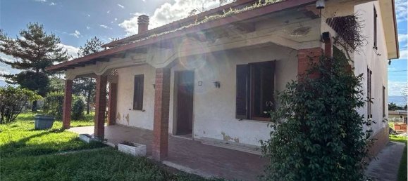 Casa de 2 dormitorios en Spello, Italy No. 47711 5