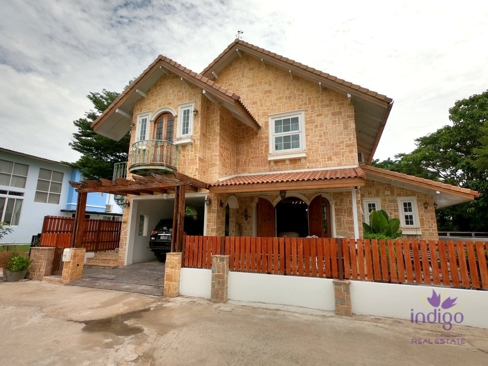 3 bedrooms House in Chiang Mai, Thailand No. 27156