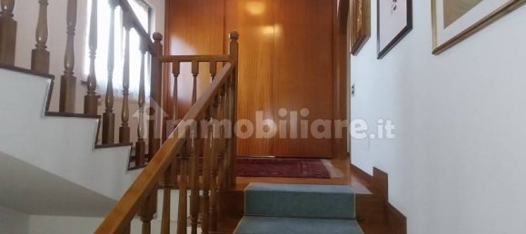 5 bedrooms Villa in Rome, Italy No. 11197 40