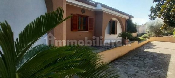 5 bedrooms Villa in Rome, Italy No. 11197 18