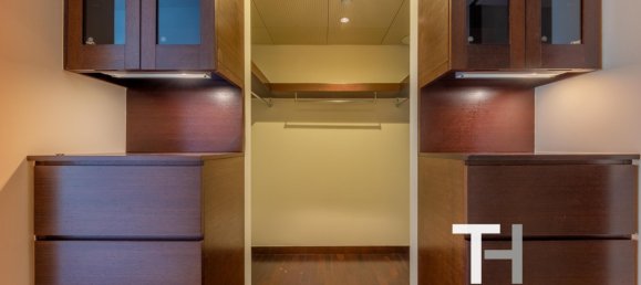 2 bedrooms Apartment in Burj Khalifa, UAE No. 34479 11