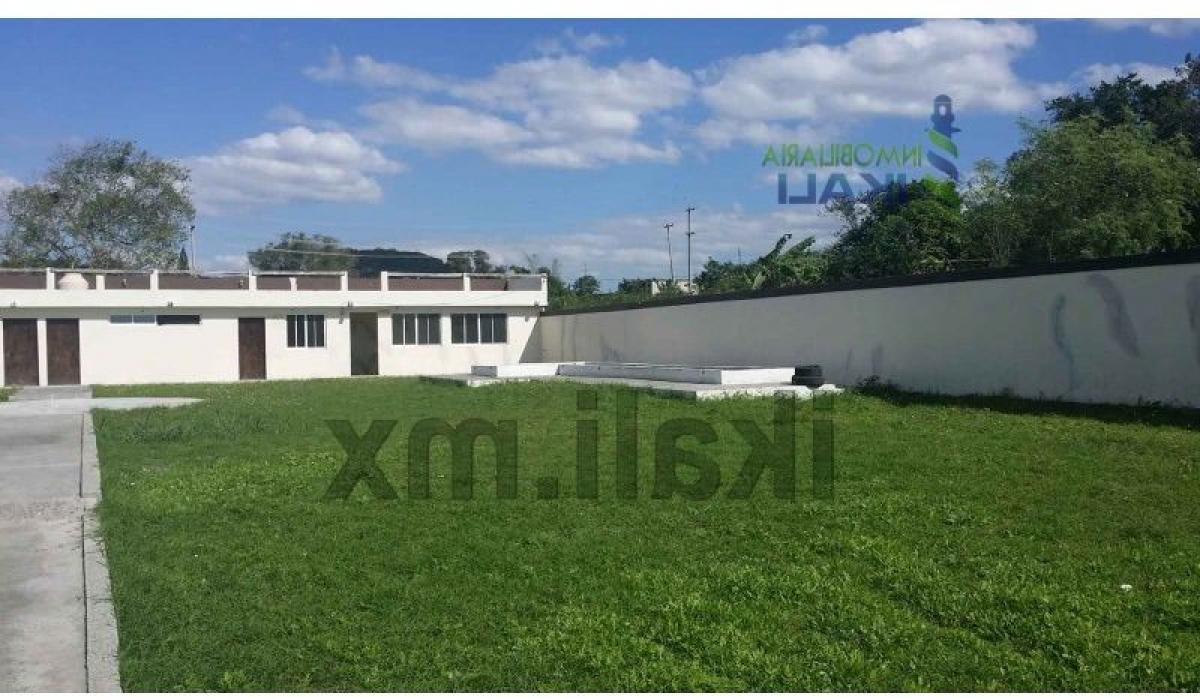 1345m² Office in Veracruz, Mexico No. 201916