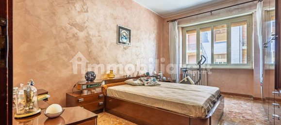 2 bedrooms Apartment in Turin, Italy No. 318434 19