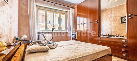 2 bedrooms Apartment in Turin, Italy No. 318434 20