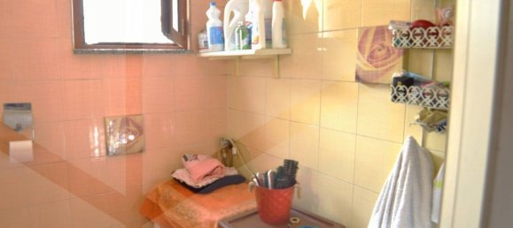 2 Schlafzimmer Wohnung in Arzano, Italy, Nr. 18536 8