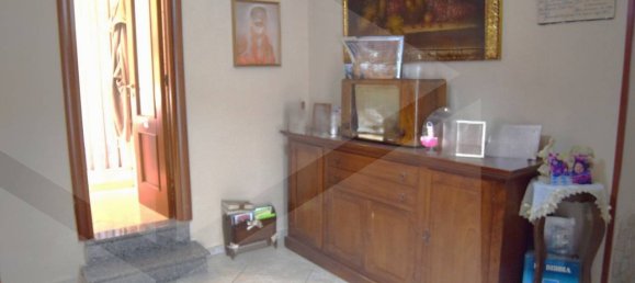 2 Schlafzimmer Wohnung in Arzano, Italy, Nr. 18536 6