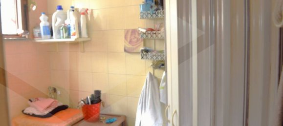 2 Schlafzimmer Wohnung in Arzano, Italy, Nr. 18536 9