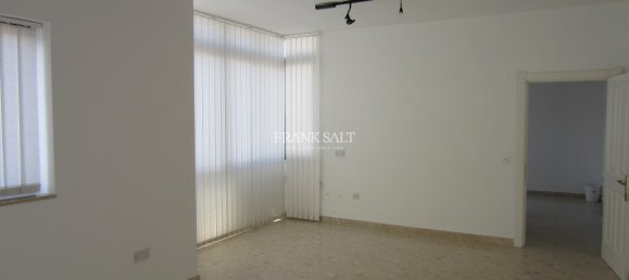 50m² Office in Sliema, Malta No. 12905 8