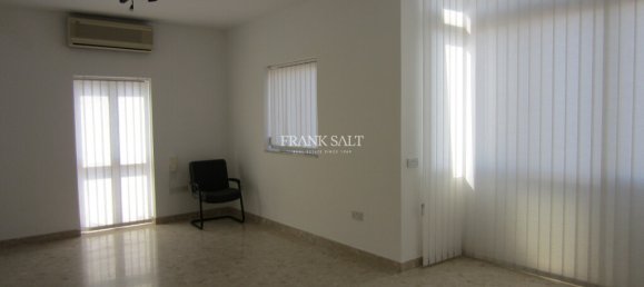 50m² Office in Sliema, Malta No. 12905 16