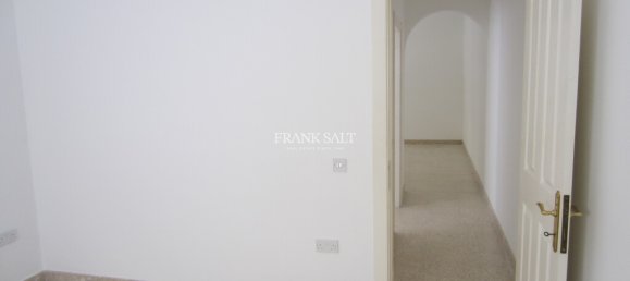 50m² Office in Sliema, Malta No. 12905 19