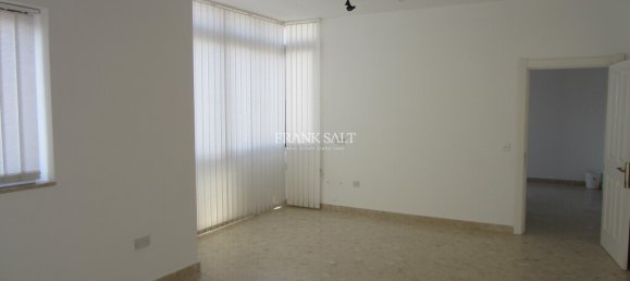 50m² Office in Sliema, Malta No. 12905 17