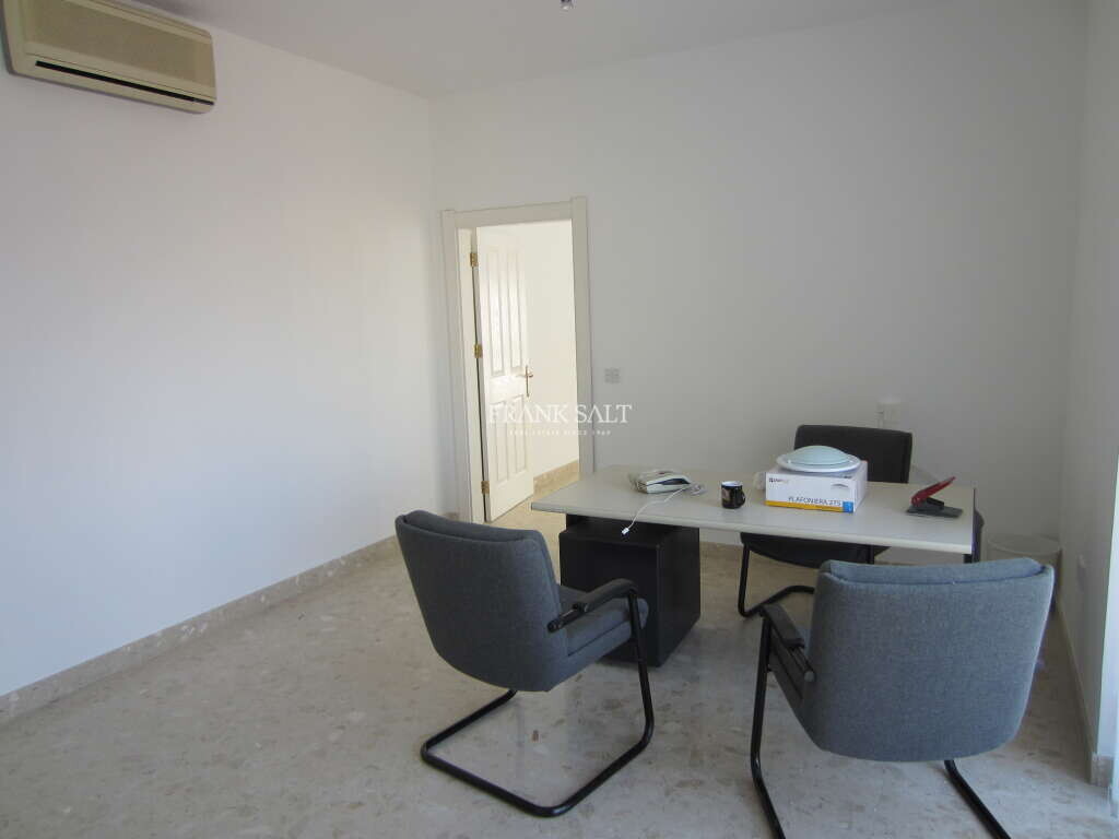 50m² Office in Sliema, Malta No. 12905