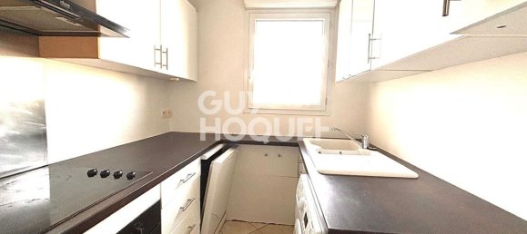 2 chambres Appartement à Seine-Saint-Denis, France No. 170776 3