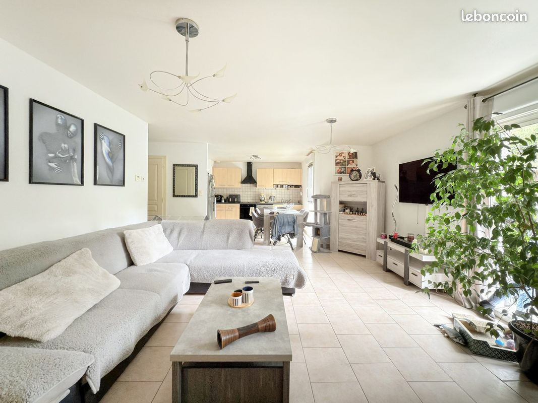 2 غرف نوم شقة في Epinal, France رقم 283957