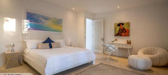 Villa de 4 dormitorios en Seminyak, Indonesia No. 4469 16