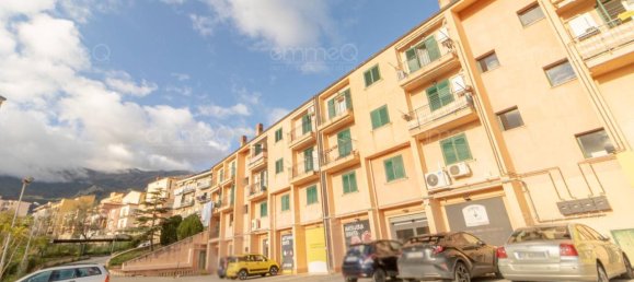4 rooms Apartment in Castelbuono, Italy No. 163230 2