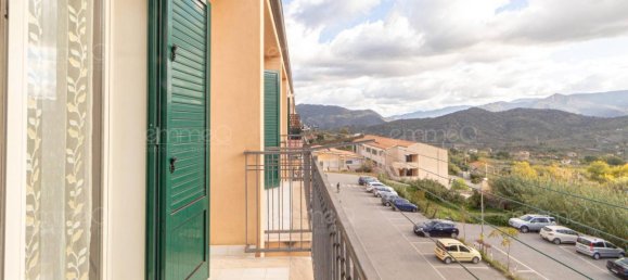 4 rooms Apartment in Castelbuono, Italy No. 163230 18