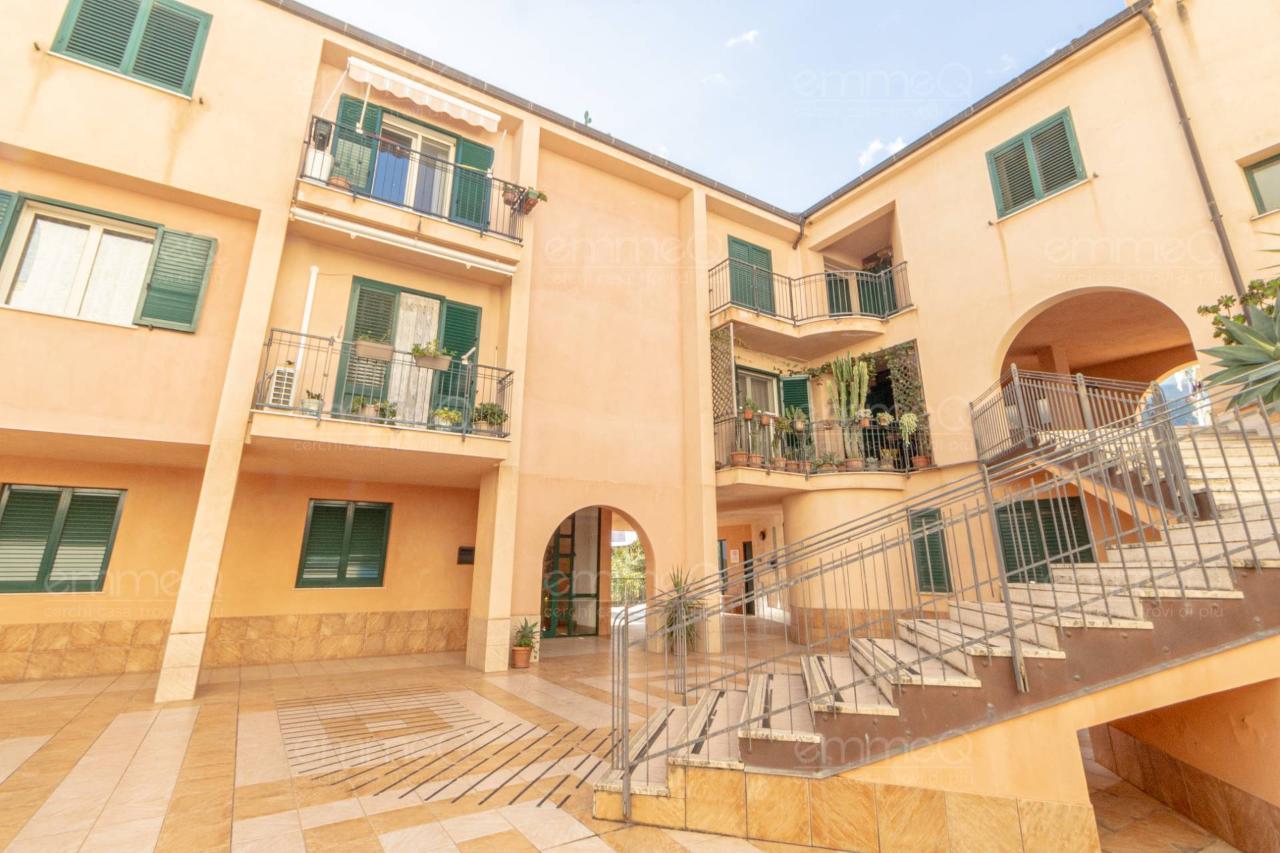 4 rooms Apartment in Castelbuono, Italy No. 163230