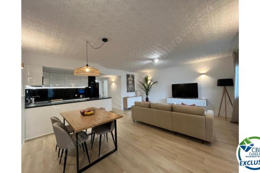 2 bedrooms Apartment in Empuriabrava, Spain No. 22172