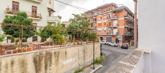 2 Schlafzimmer Wohnung in Ariccia, Italy, Nr. 325139 19