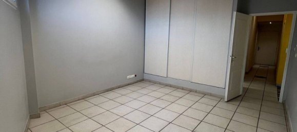 3 Schlafzimmer Wohnung in Toulon, France, Nr. 330108 26