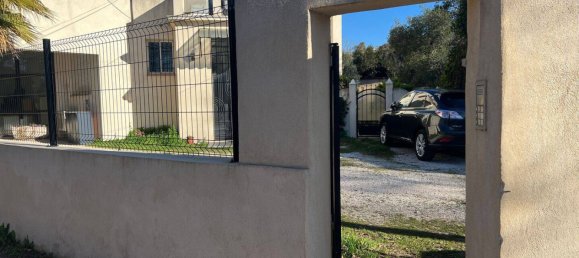 3 Schlafzimmer Wohnung in Toulon, France, Nr. 330108 2