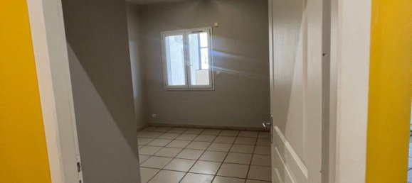 3 Schlafzimmer Wohnung in Toulon, France, Nr. 330108 18