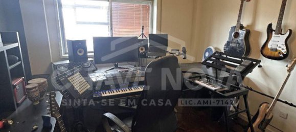 3 bedrooms Apartment in Porto, Portugal No. 11351 21