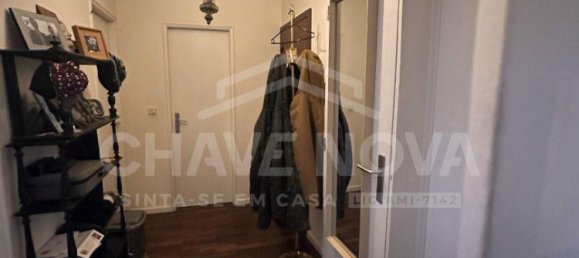 3 bedrooms Apartment in Porto, Portugal No. 11351 10