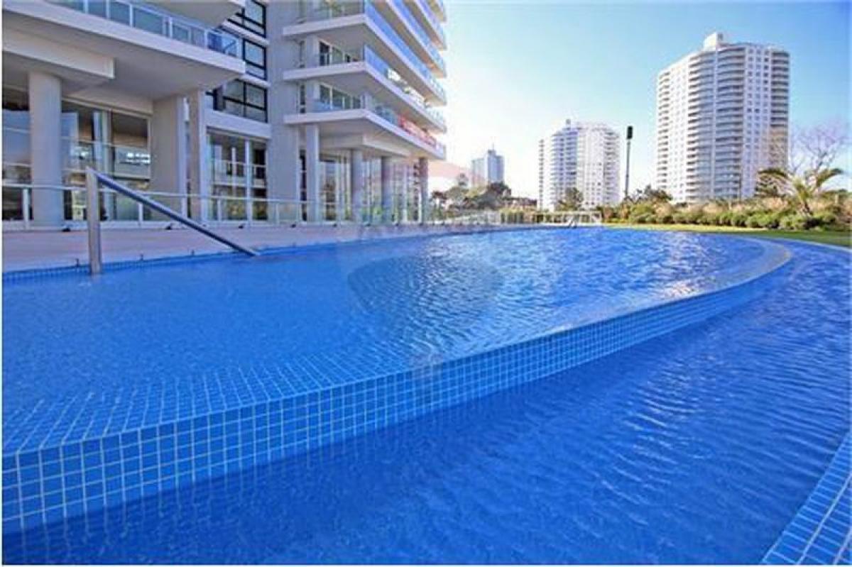 Apartamento T4 em Punta del Este, Uruguay N.º 12300