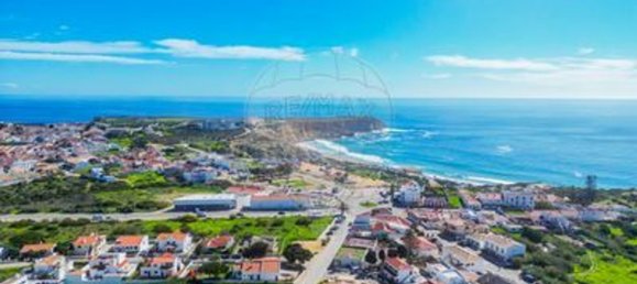 2 bedrooms House in Vila do Bispo, Portugal No. 19194 8