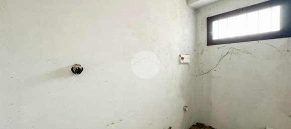 Apartamento de 2 dormitorios en Montichiari, Italy No. 298368 9