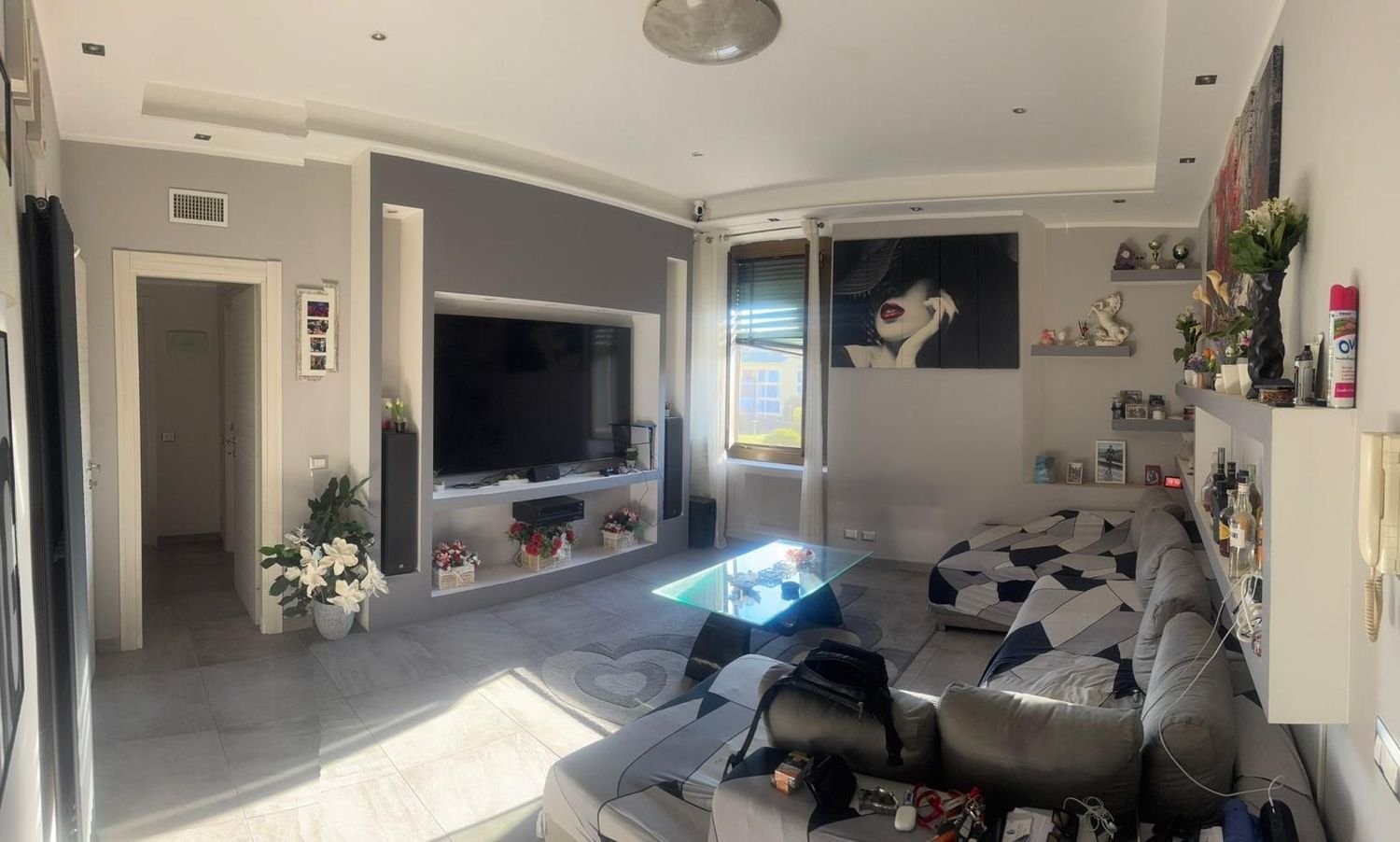 3غرفة شقة في Milan, Italy رقم 338105