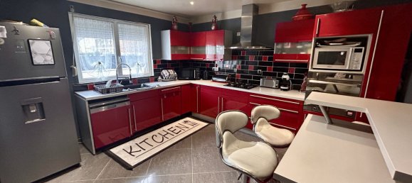 3 bedrooms House in Beuvrages, France No. 242638 3