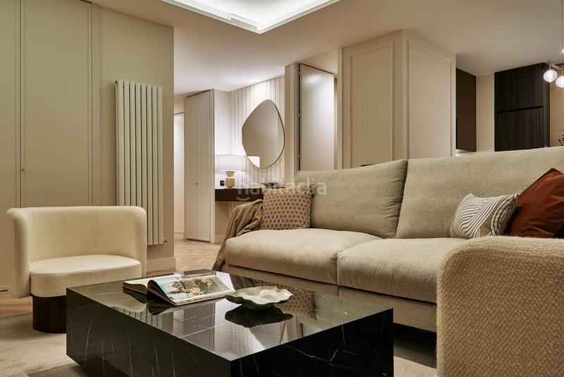 Квартира с 2 спальнями в Мадрид, Испания № 121363