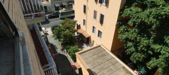 2 bedrooms Apartment in Rome, Italy No. 348270 21